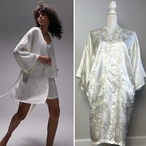 Vintage Floral Brocade Rayon Satin Short Kimono Robe